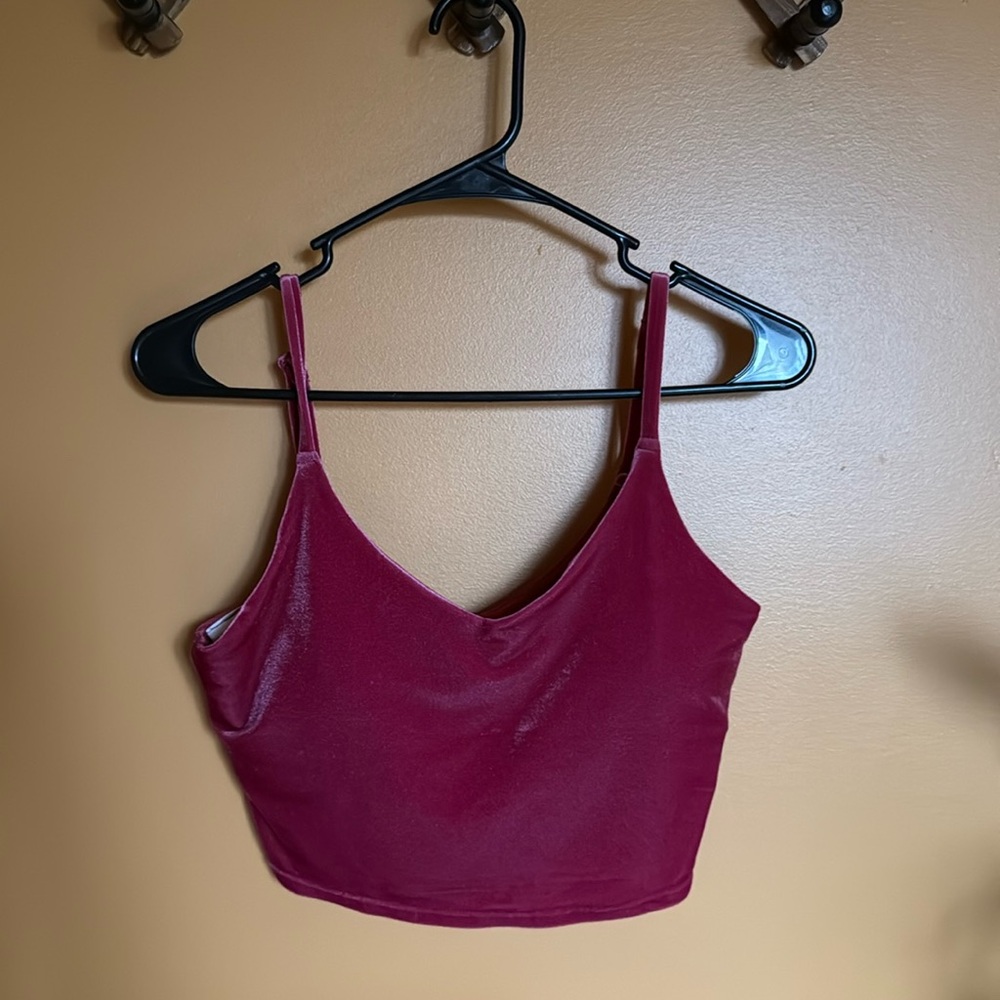 Athleta Elation V-Neck Velvet Crop Top, Size Medium